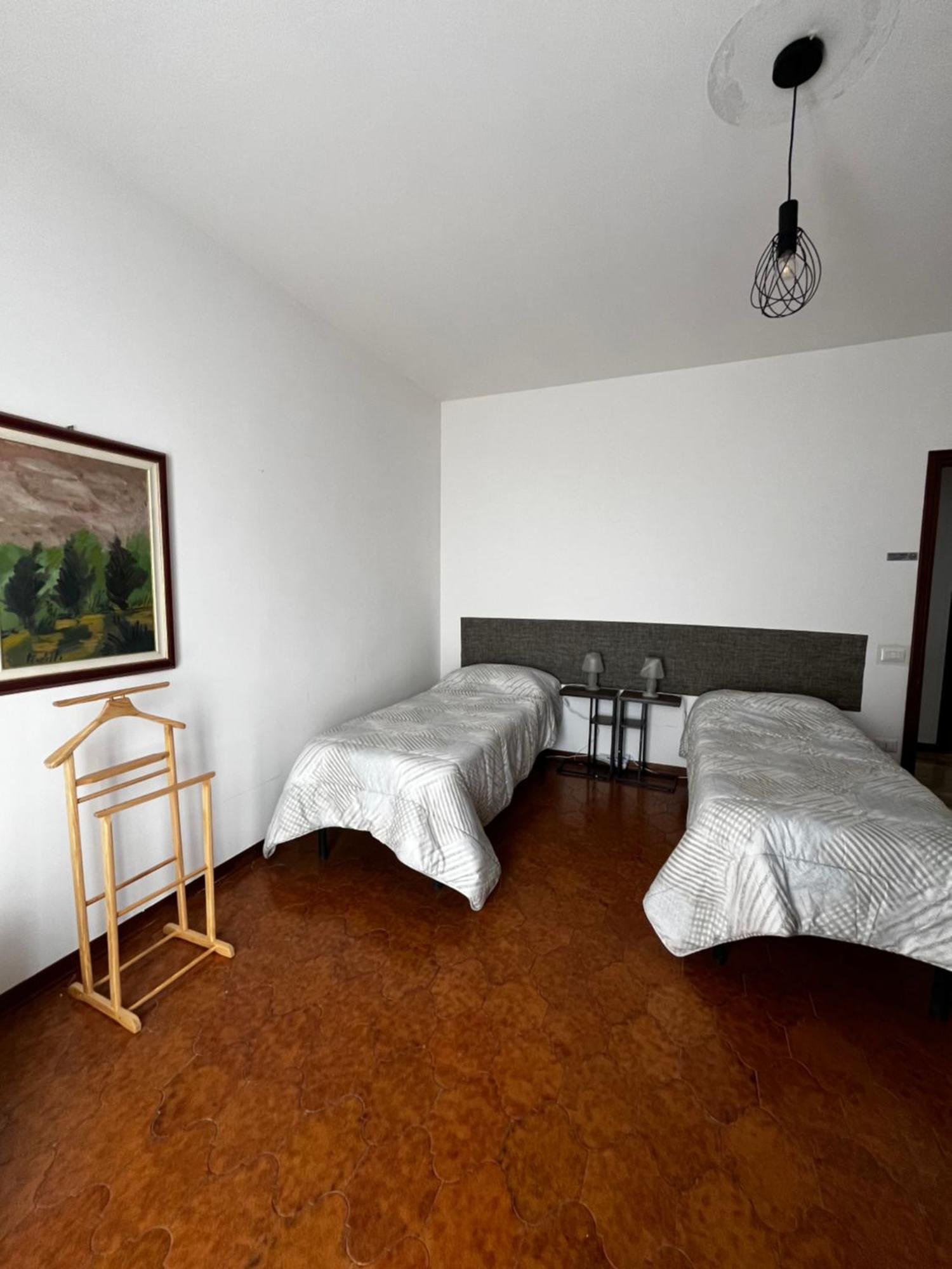 R&B Emilia Bed & Breakfast Cadeo Exterior foto