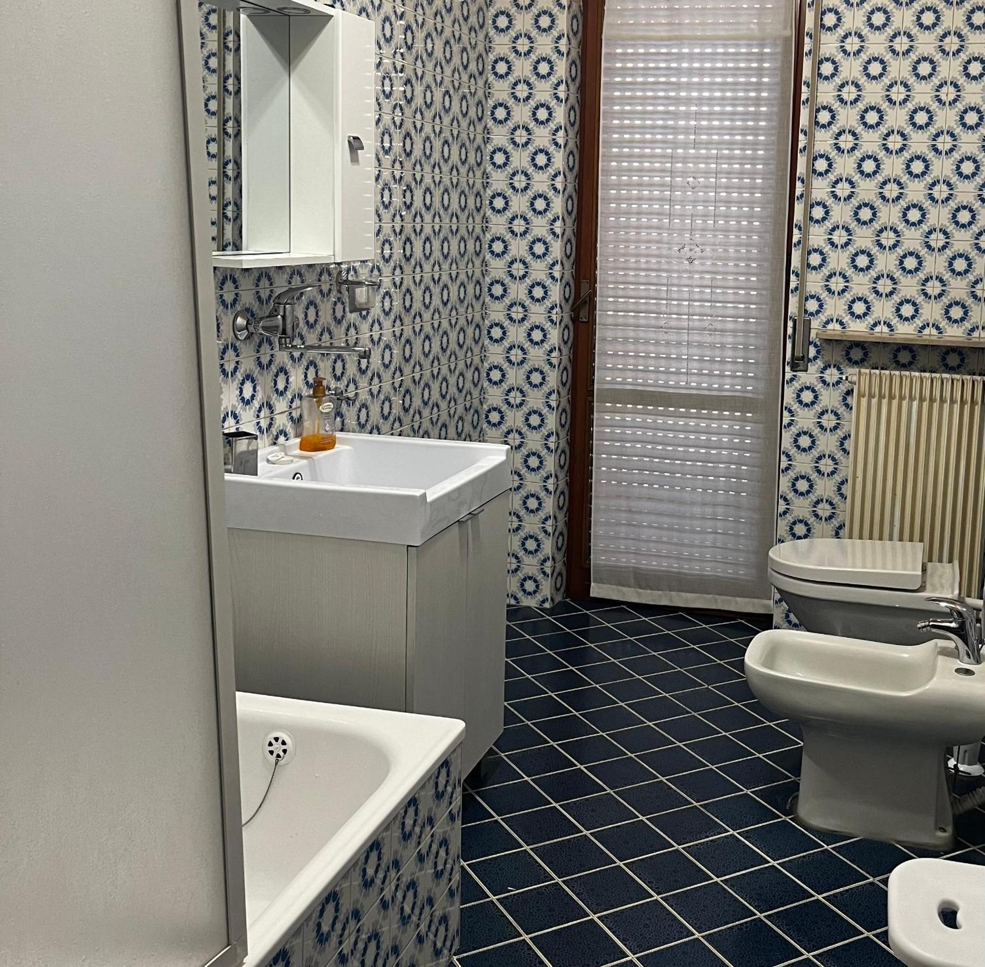 R&B Emilia Bed & Breakfast Cadeo Exterior foto